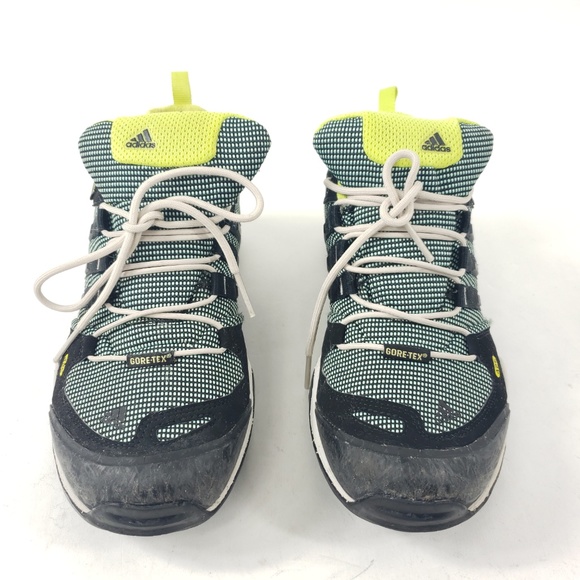 adidas ortholite traxion